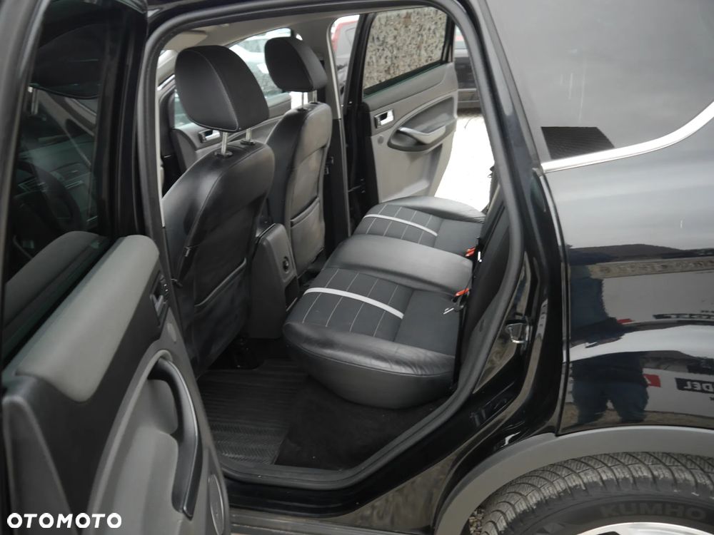 Ford Kuga 2.0 TDCi 4x4 Titanium - 13