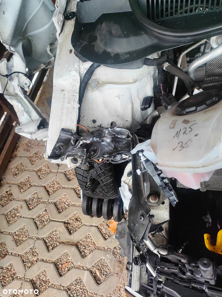 Volkswagen Polo 1.0 - 7