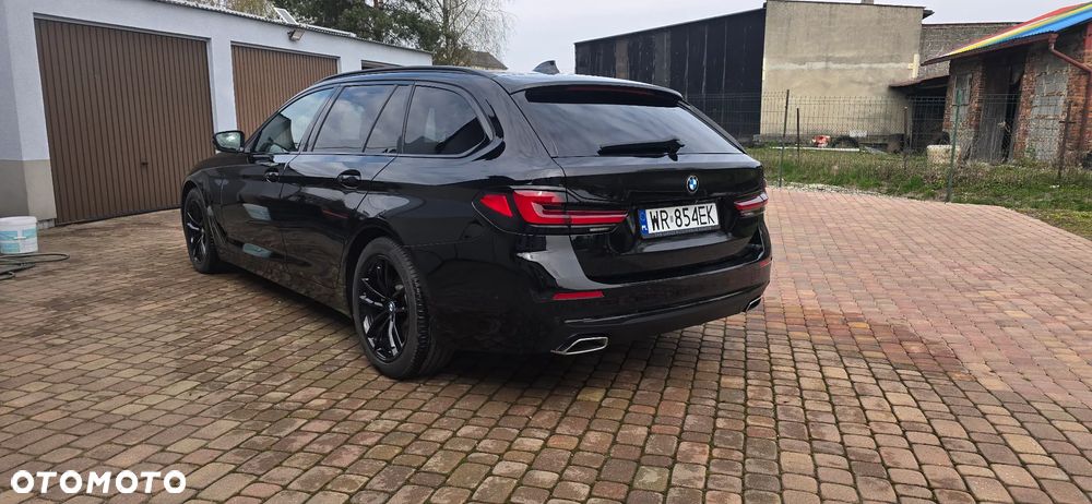 BMW Seria 5 520d Luxury Line - 2