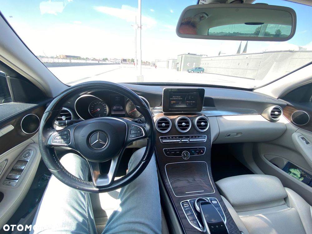 Mercedes-Benz Klasa C 200 7G-TRONIC - 19