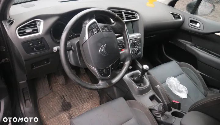 Citroën C4 1.6 VTi Equilibre - 4