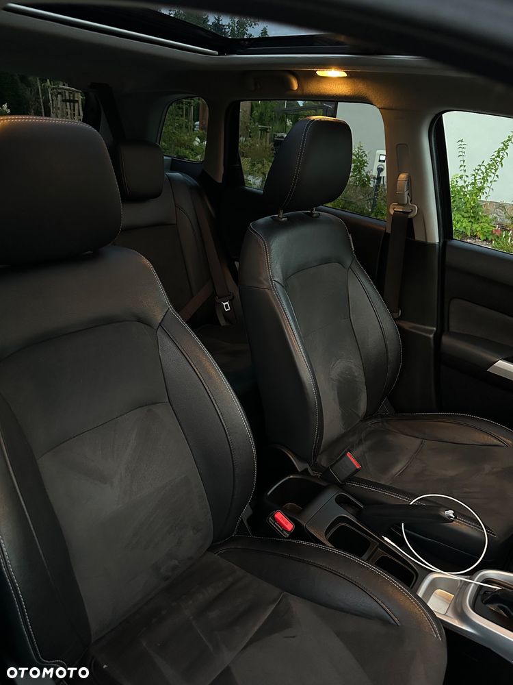 Suzuki Vitara 1.6 Premium 2WD - 16