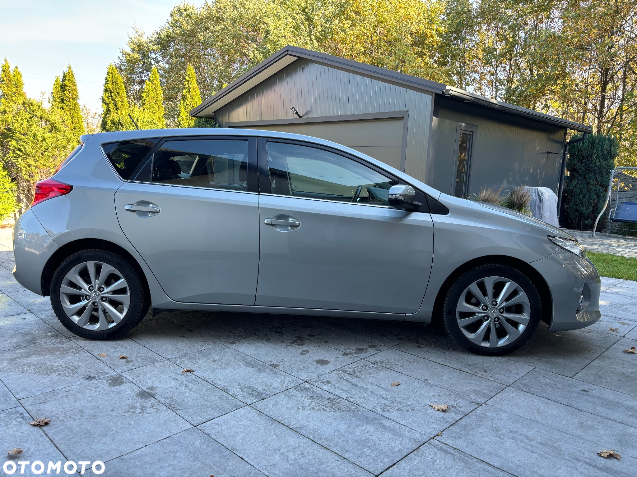 Toyota Auris 1.8 Hybrid Life - 18