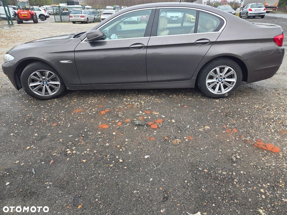 BMW Seria 5 - 12