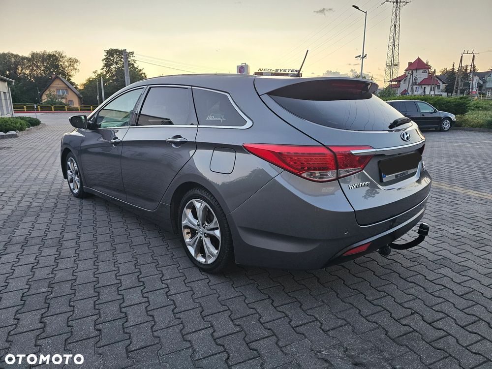 Hyundai i40 1.7 CRDi Comfort + - 8