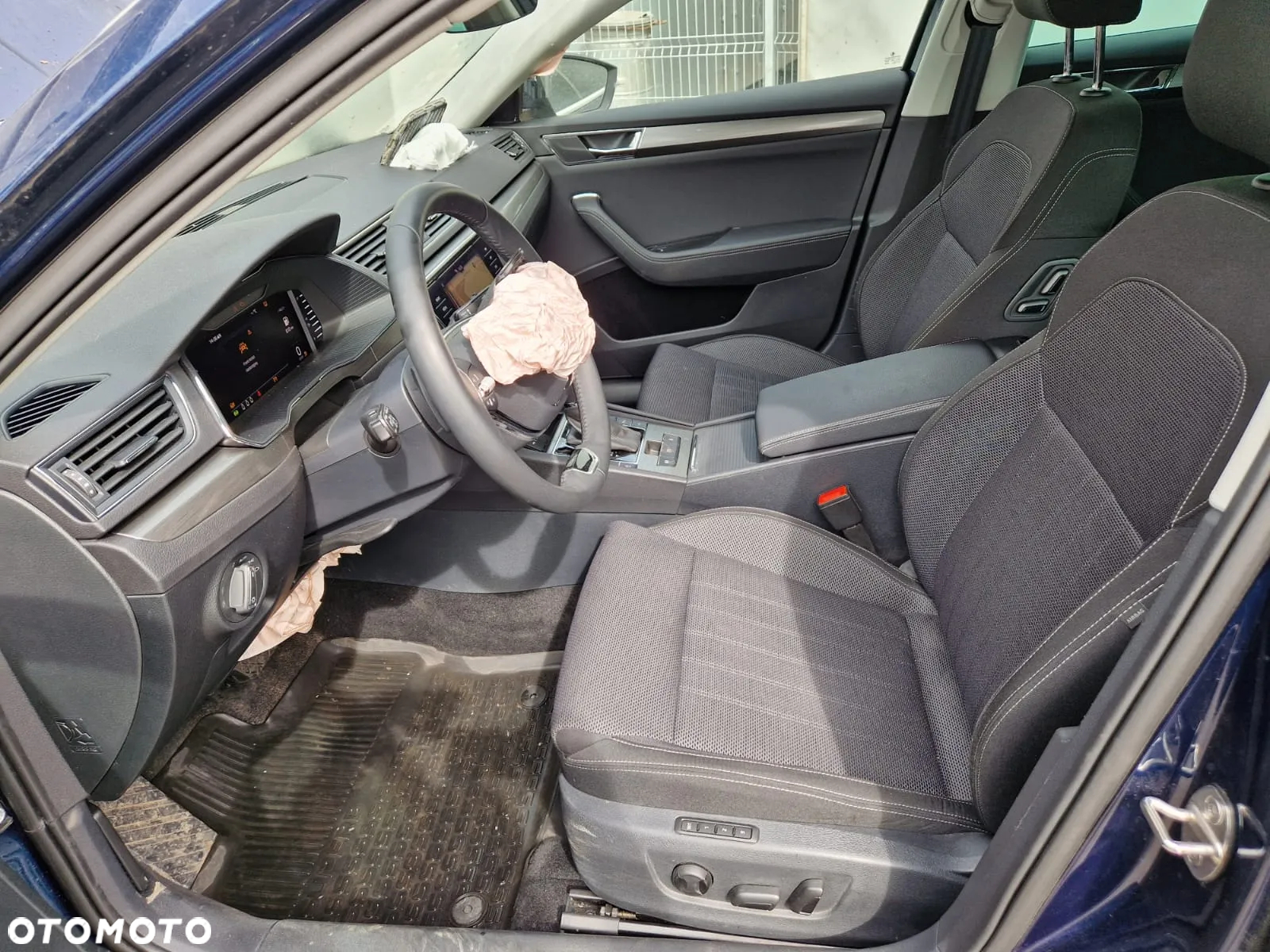 Skoda Superb 2.0 TDI SCR Style DSG - 12