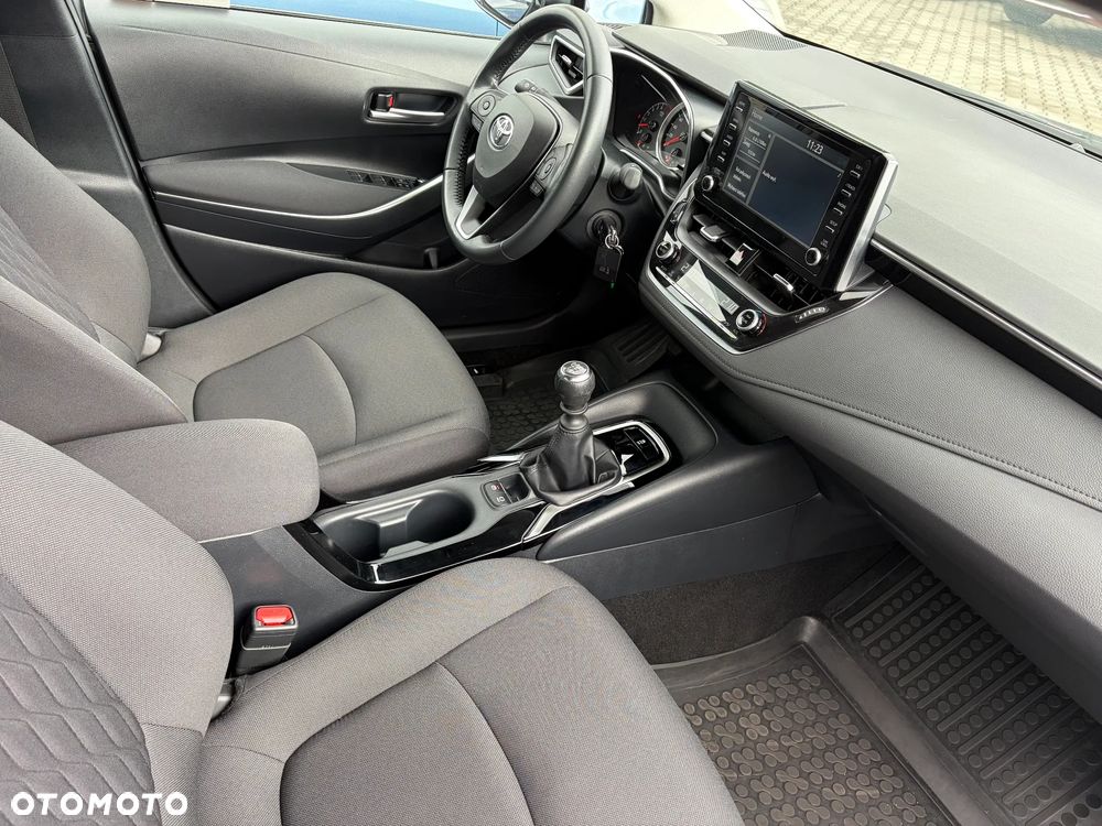 Toyota Corolla 1.5 Comfort - 21