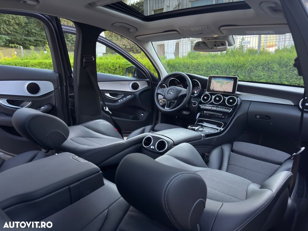 Mercedes-Benz C - 9