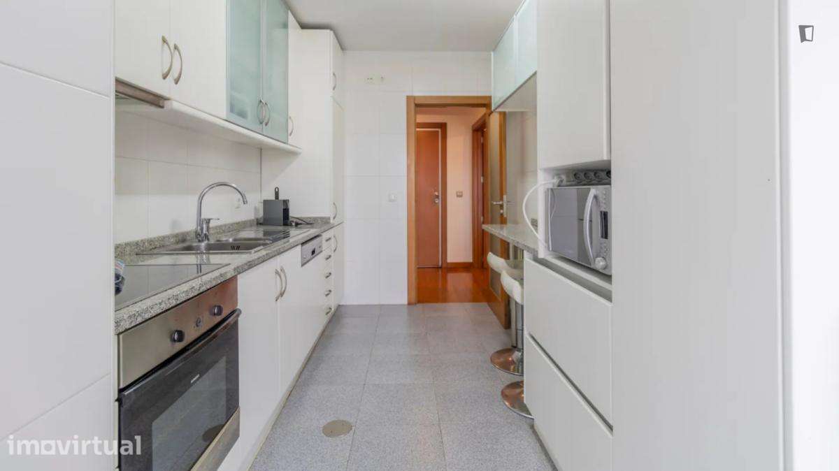 Apartamento com 2 quartos - localizado em Matosinhos - Grande imagem: 5/9