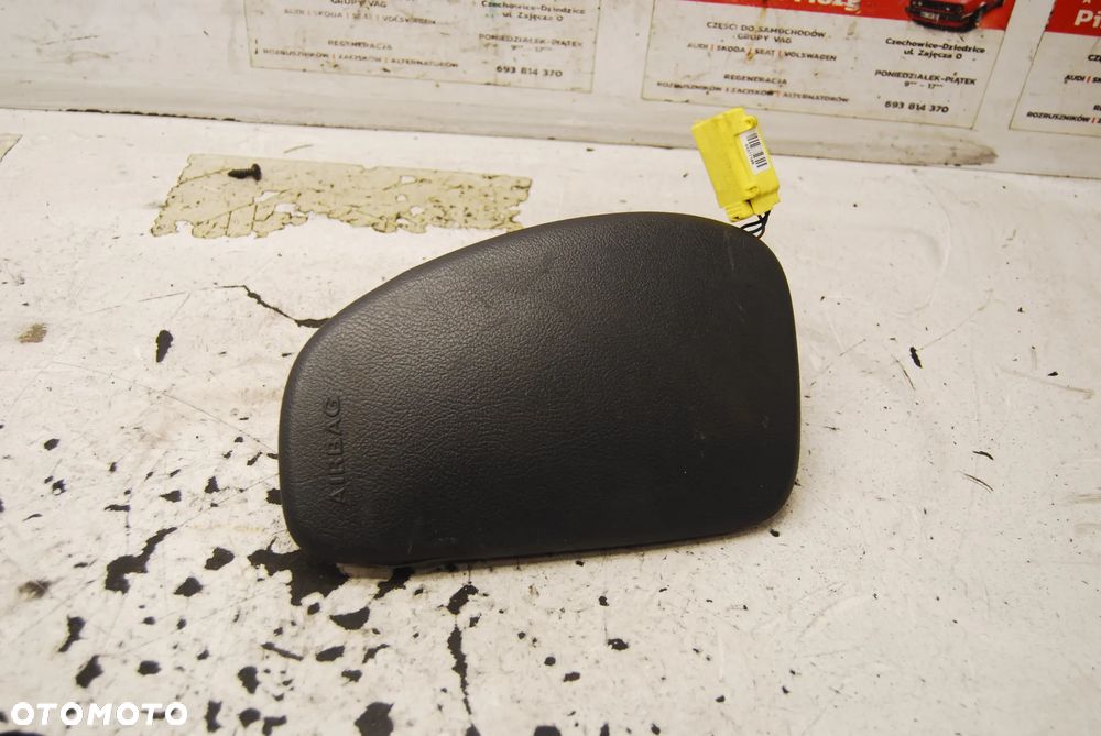 PODUSZKA FOTELA PRAWY PRZÓD PRZEDNIA 7H0880242A VW T5 - 1