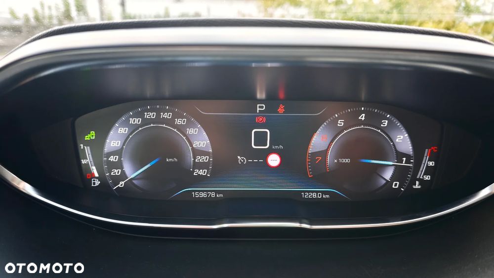 Peugeot 5008 1.2 PureTech Allure S&S EAT8 - 6