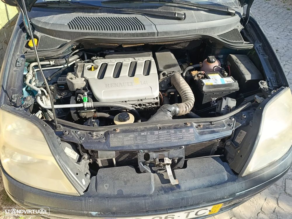 Renault Mégane Scénic - 12