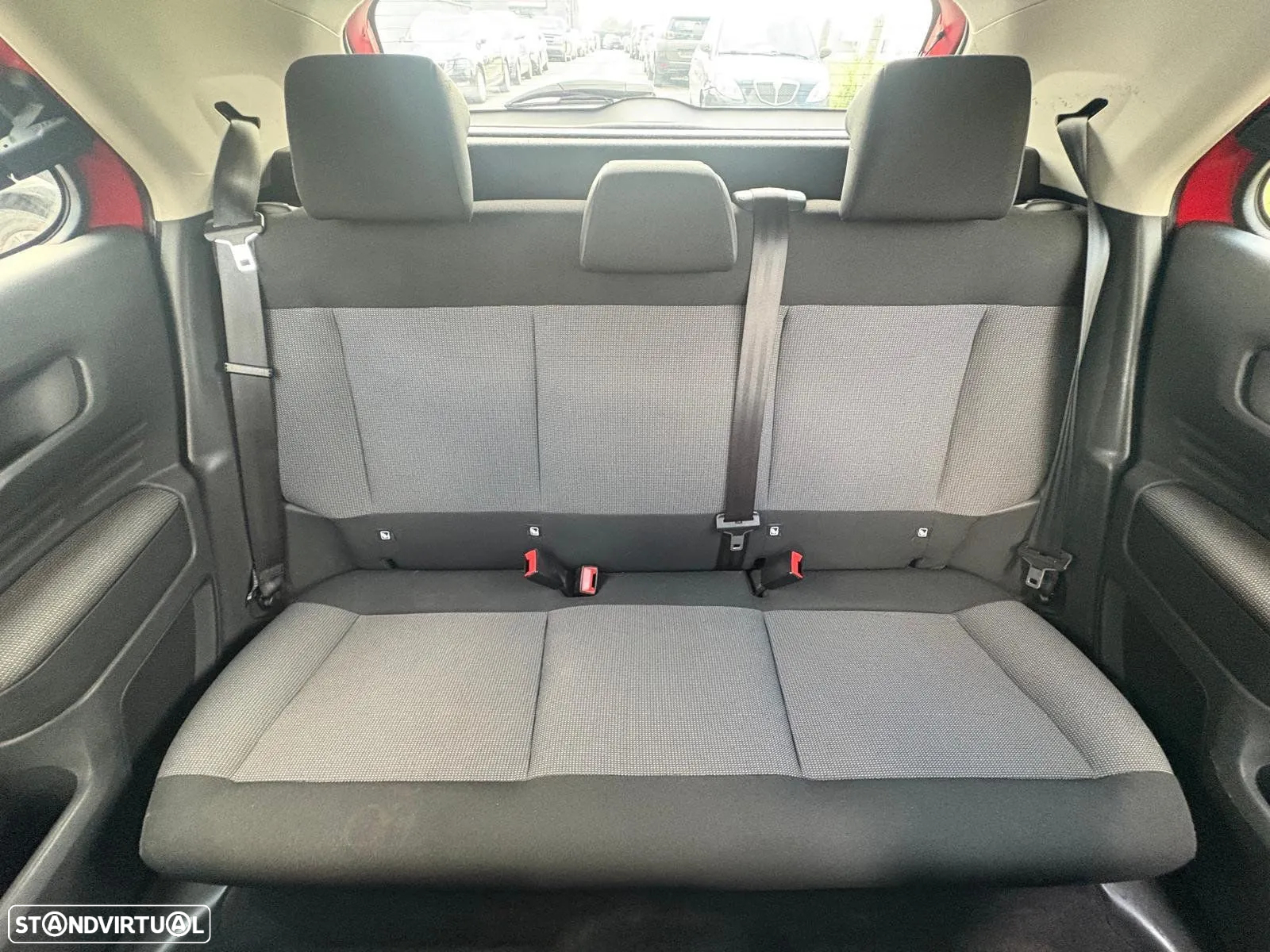 Citroën C4 Cactus 1.2 PureTech Shine - 9