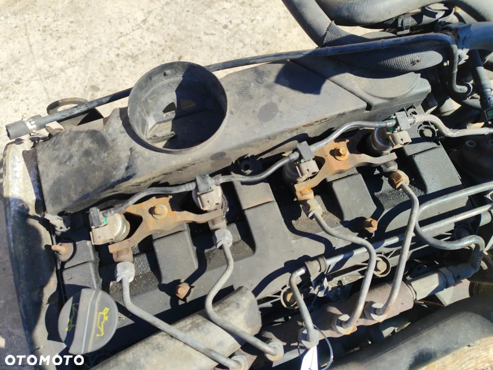 Silnik kompletny Peugeot Boxer Citroen Jumper II 06-11 2.2 HDI EURO 4 120KM 4HU 4HV kompletny na chodzie ,chodzi jak na filmie są stuki w okolicach głowicy.Film - 9