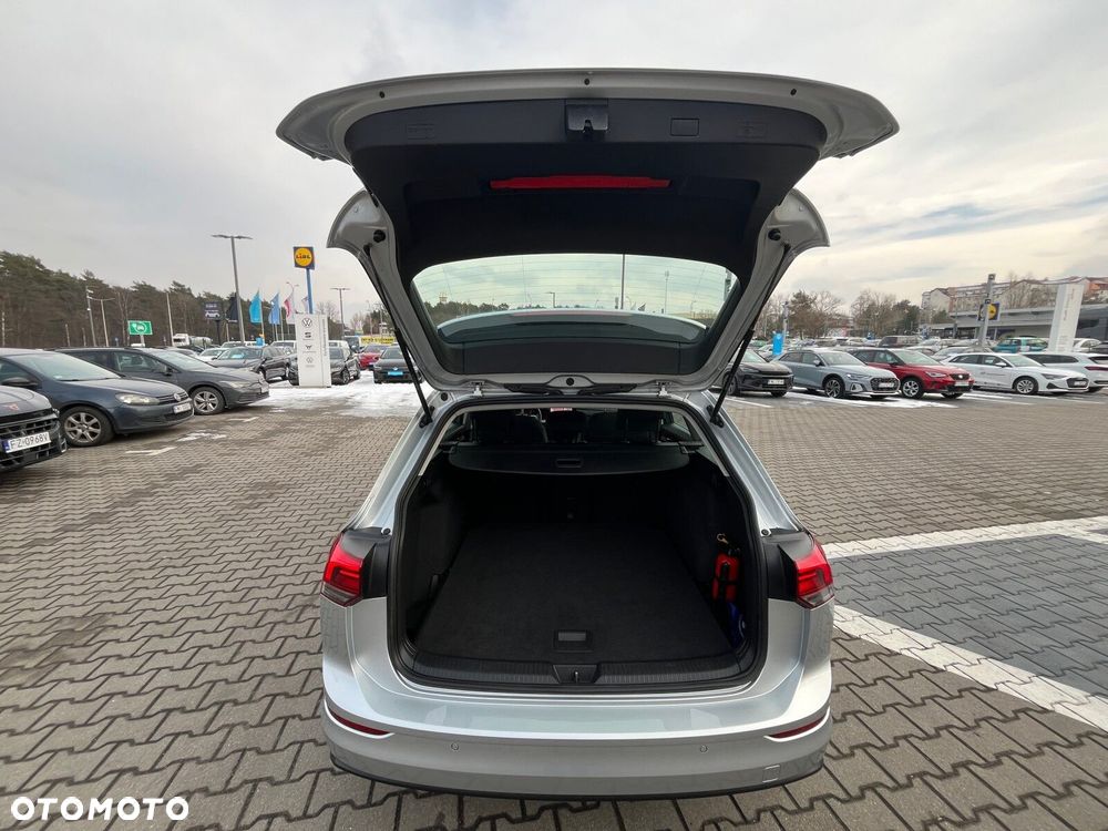 Volkswagen Golf - 18