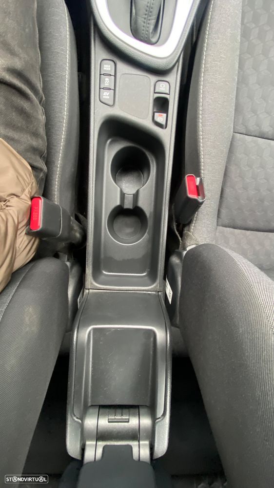 Toyota Yaris 1.5 HDF Comfort - 50