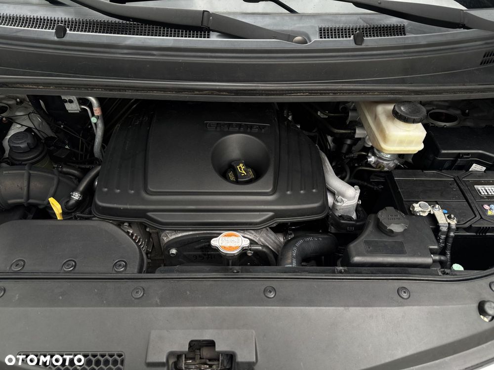 Hyundai H-1 - 25