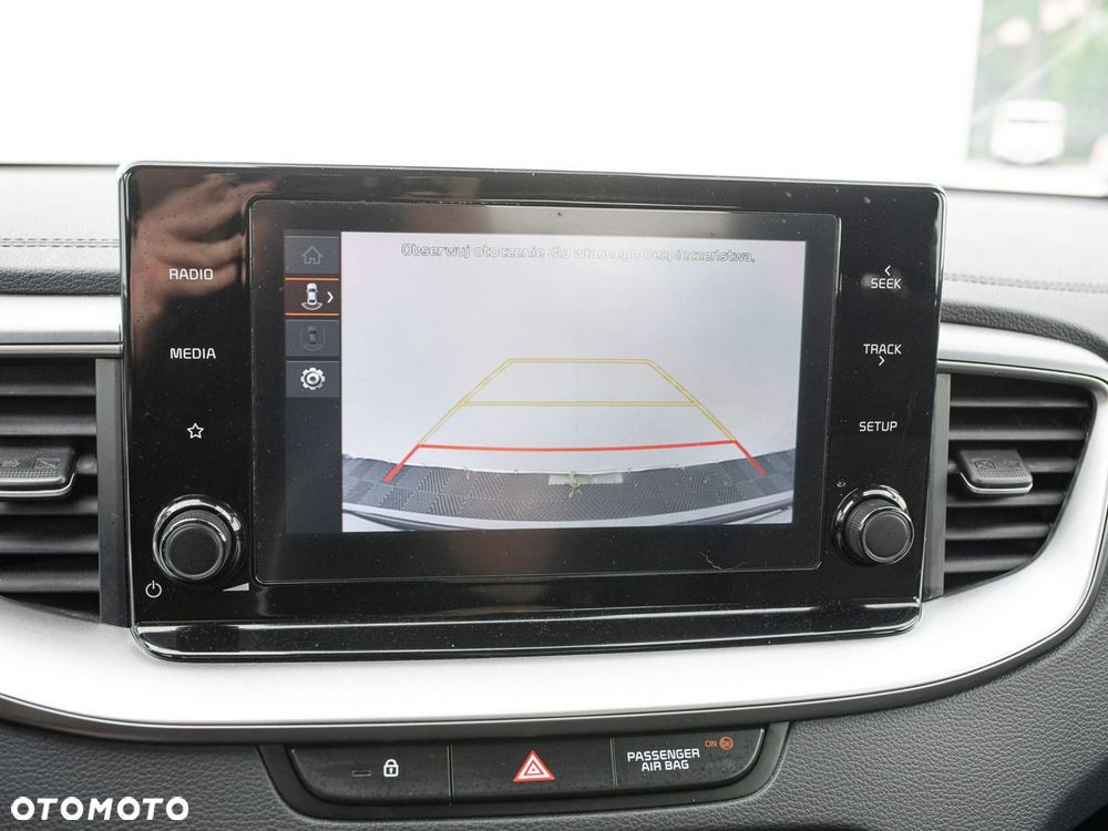Kia Ceed 1.5 T-GDI M - 20