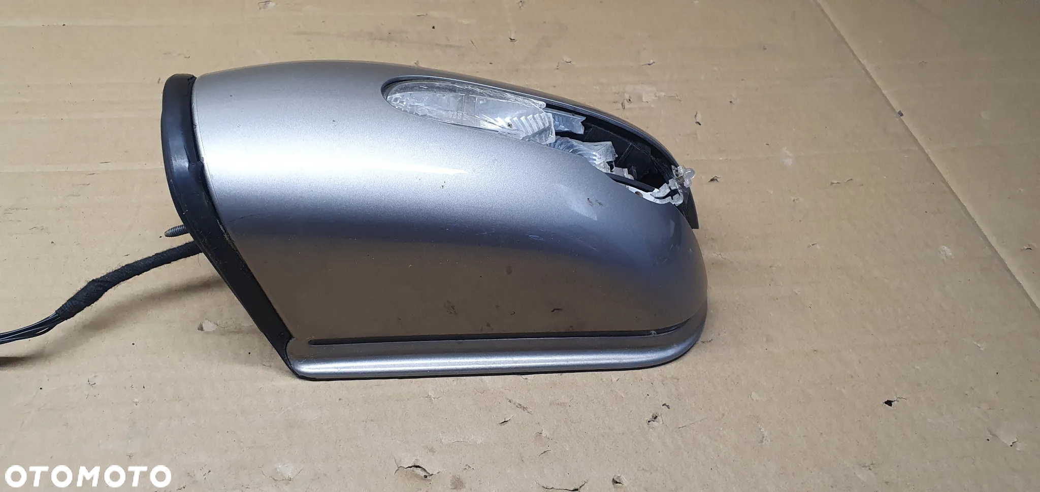 Lusterko zewnętrzne lewe 9 PIN Mercedes E-Klasa W211 - 4