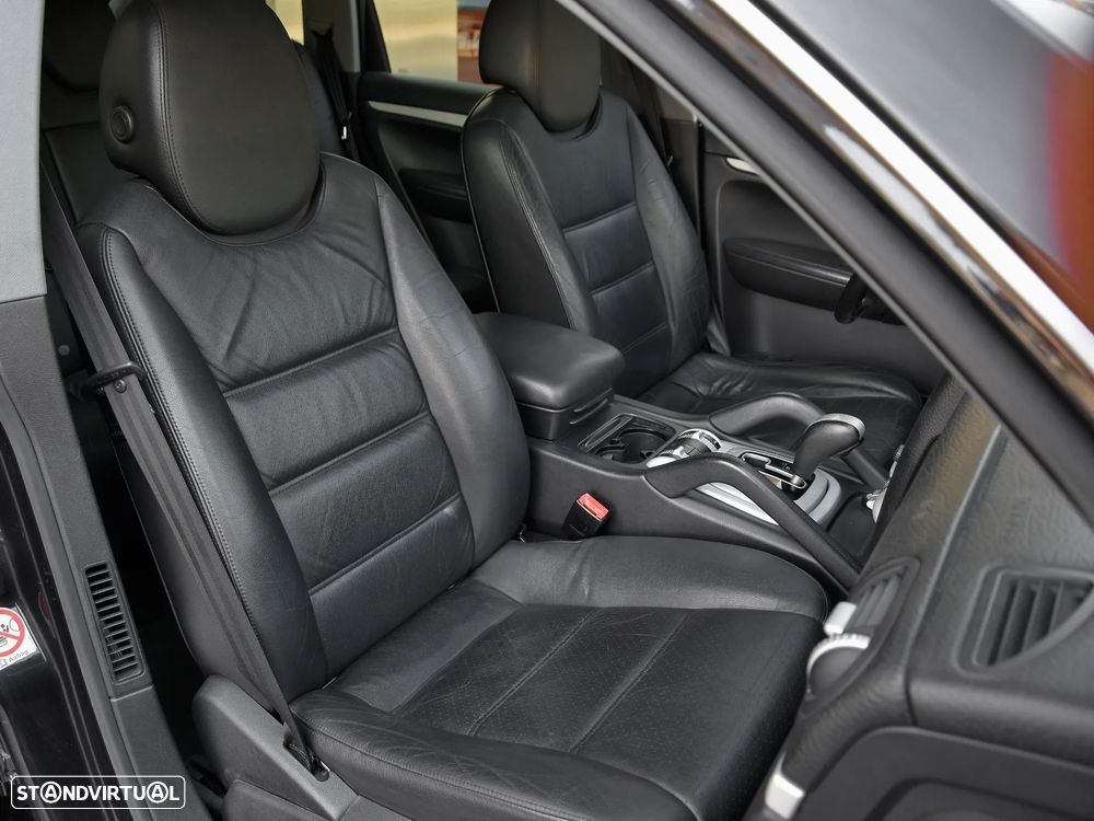 Porsche Cayenne Tiptronic - 7