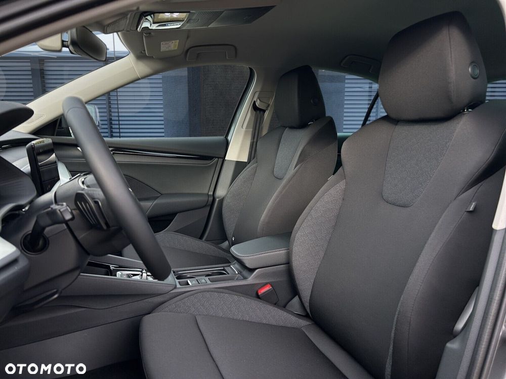 Skoda Octavia 1.5 TSI mHEV Drive Essence DSG - 6