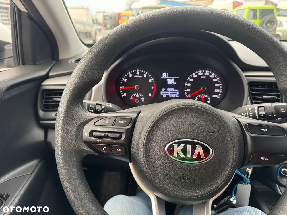 Kia Rio 1.2 L Business Line - 7