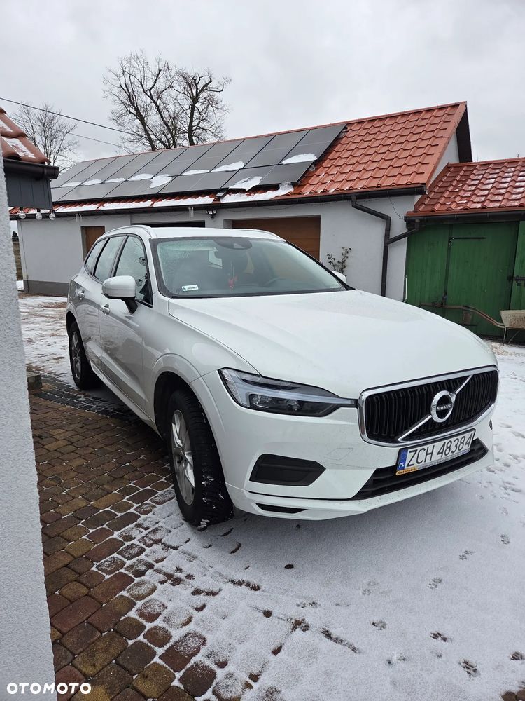 Volvo XC 60 T4 Momentum - 3