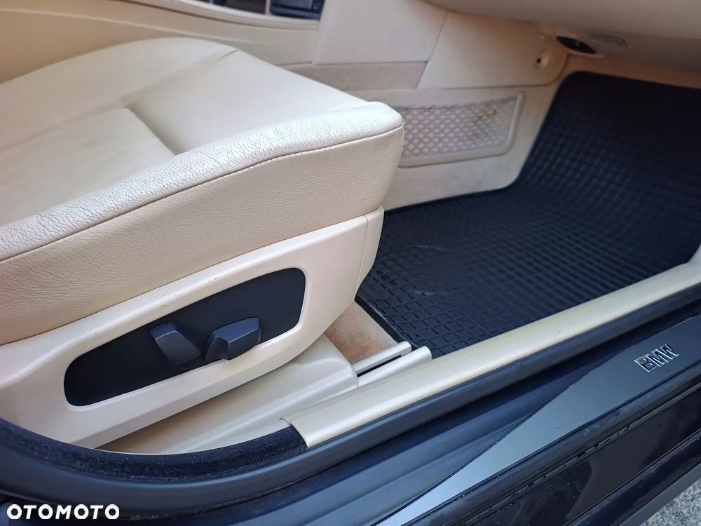BMW Seria 5 - 12