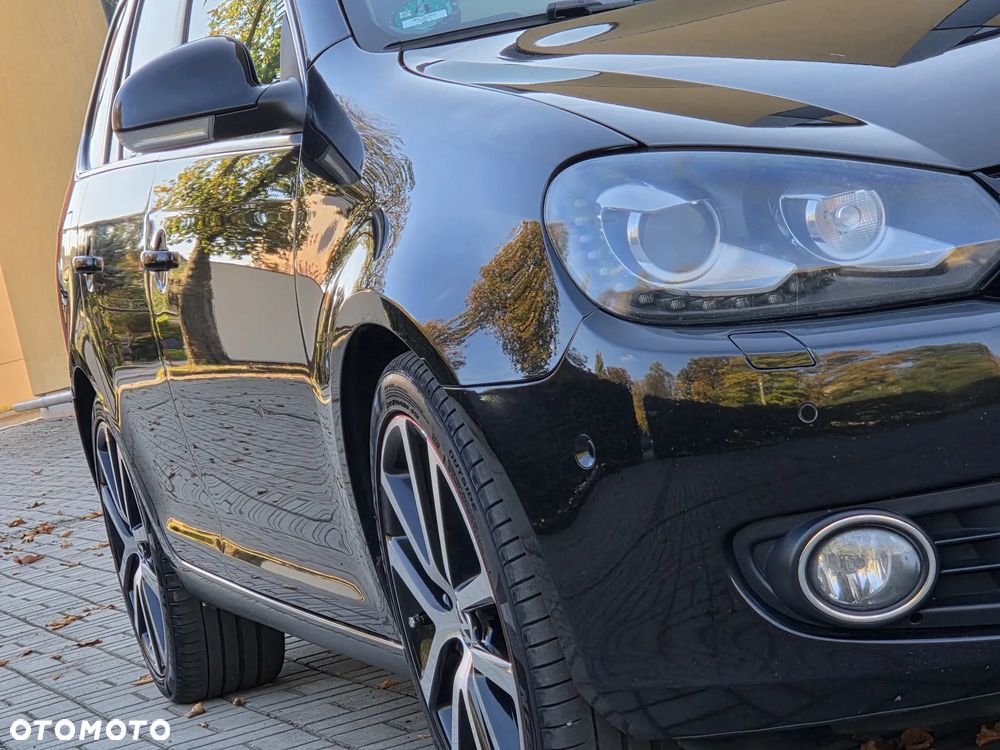Volkswagen Golf 2.0 TDI DPF Highline - 10