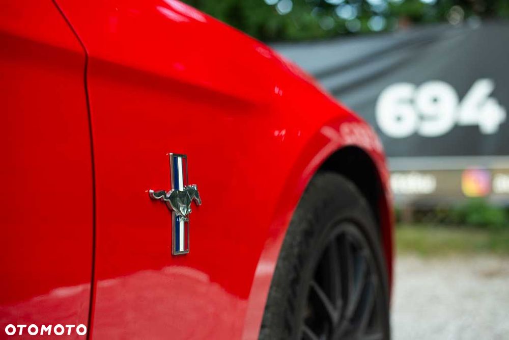 Ford Mustang 3.7 V6 Premium - 36