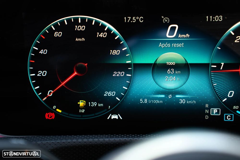 Mercedes-Benz A 180 d 7G-DCT AMG Line - 38