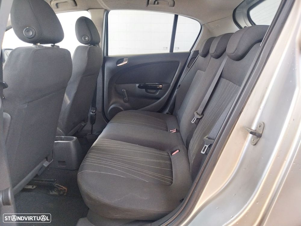Opel Corsa 1.3 CDTI CMON - 6