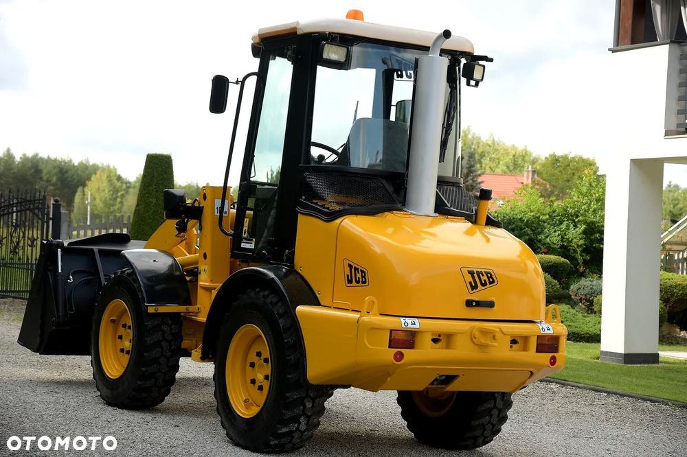 JCB Ładowarka JCB407 * GOTOWA DO PRACY! * SUPER STAN! - 7