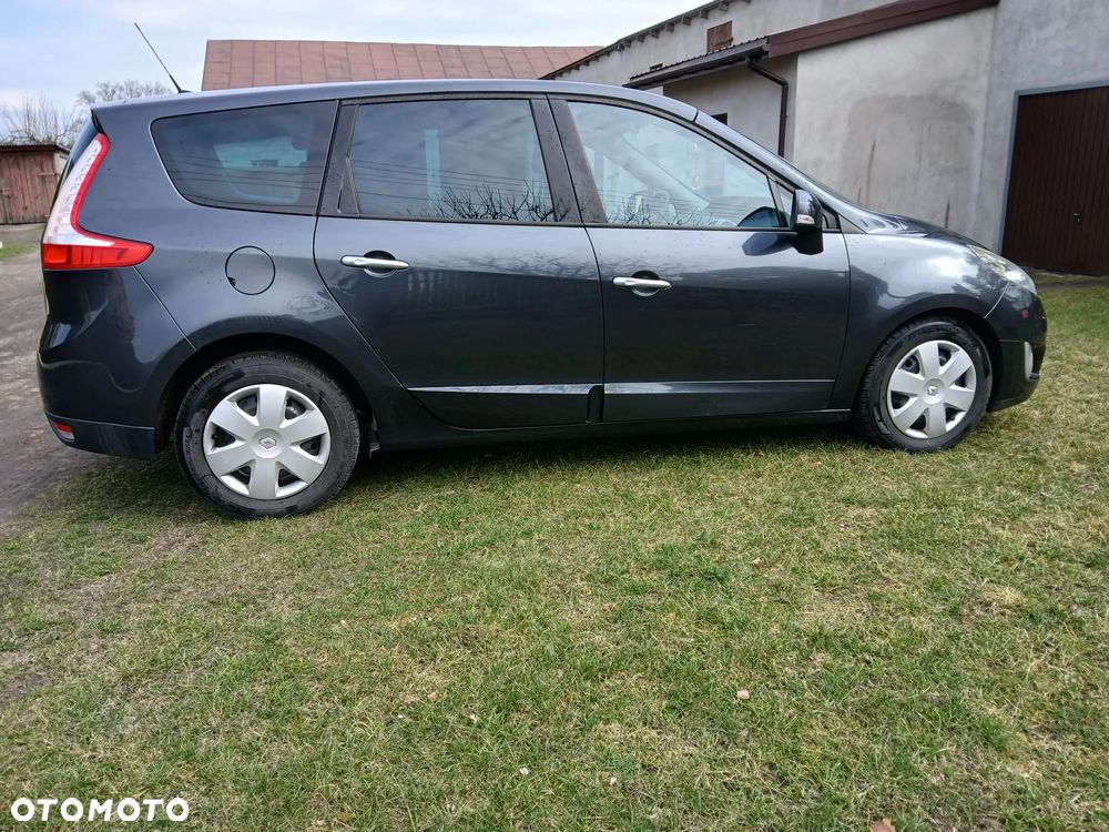 Renault Grand Scenic 1.9 dCi FAP Privilege - 3