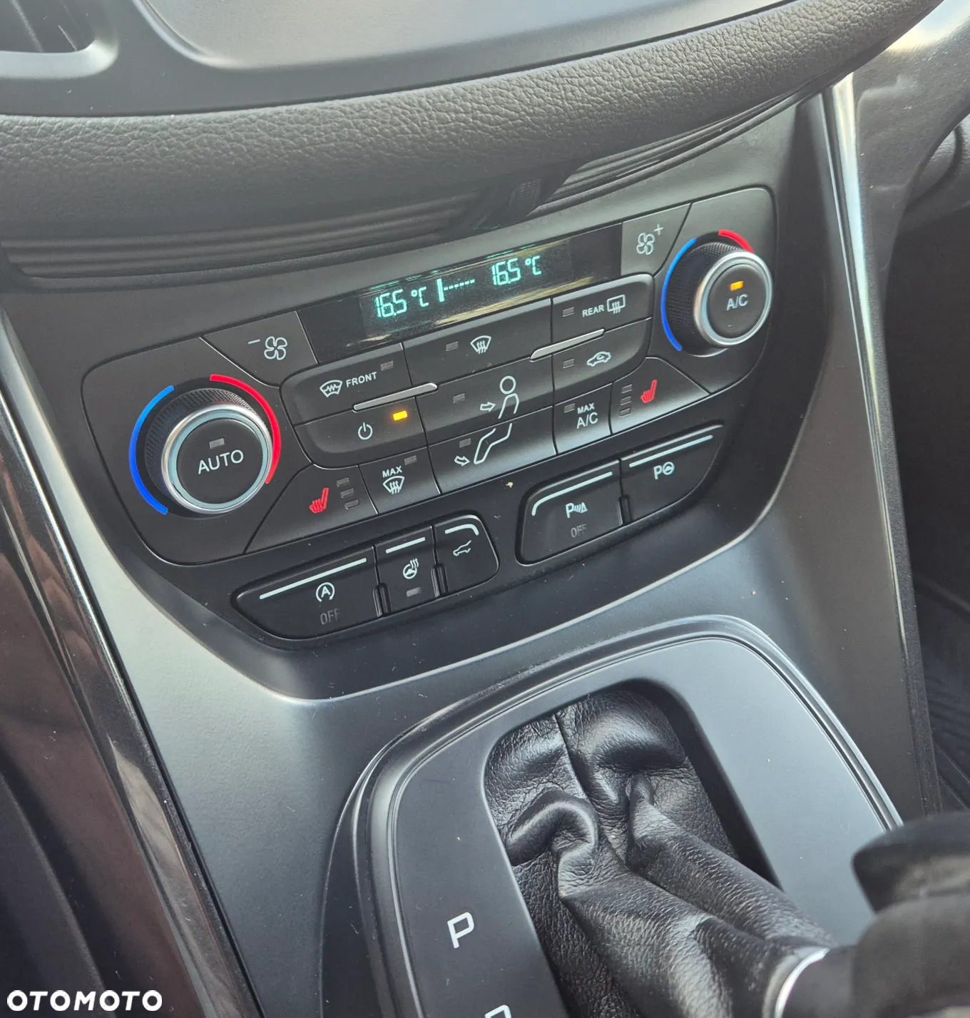 Ford Kuga 1.5 EcoBoost 4x4 ST-Line - 30