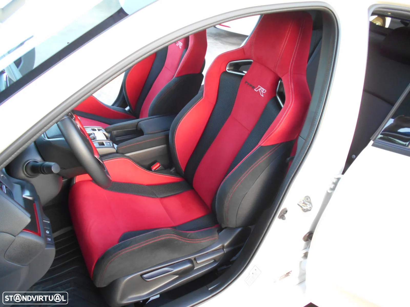 Honda Civic 2.0 i-VTEC Type-R GT - 32