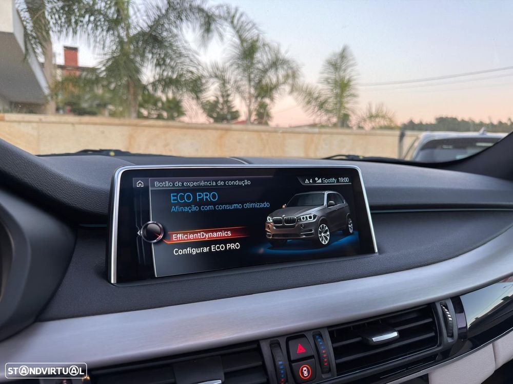 BMW X5 25 d sDrive Pack M - 42