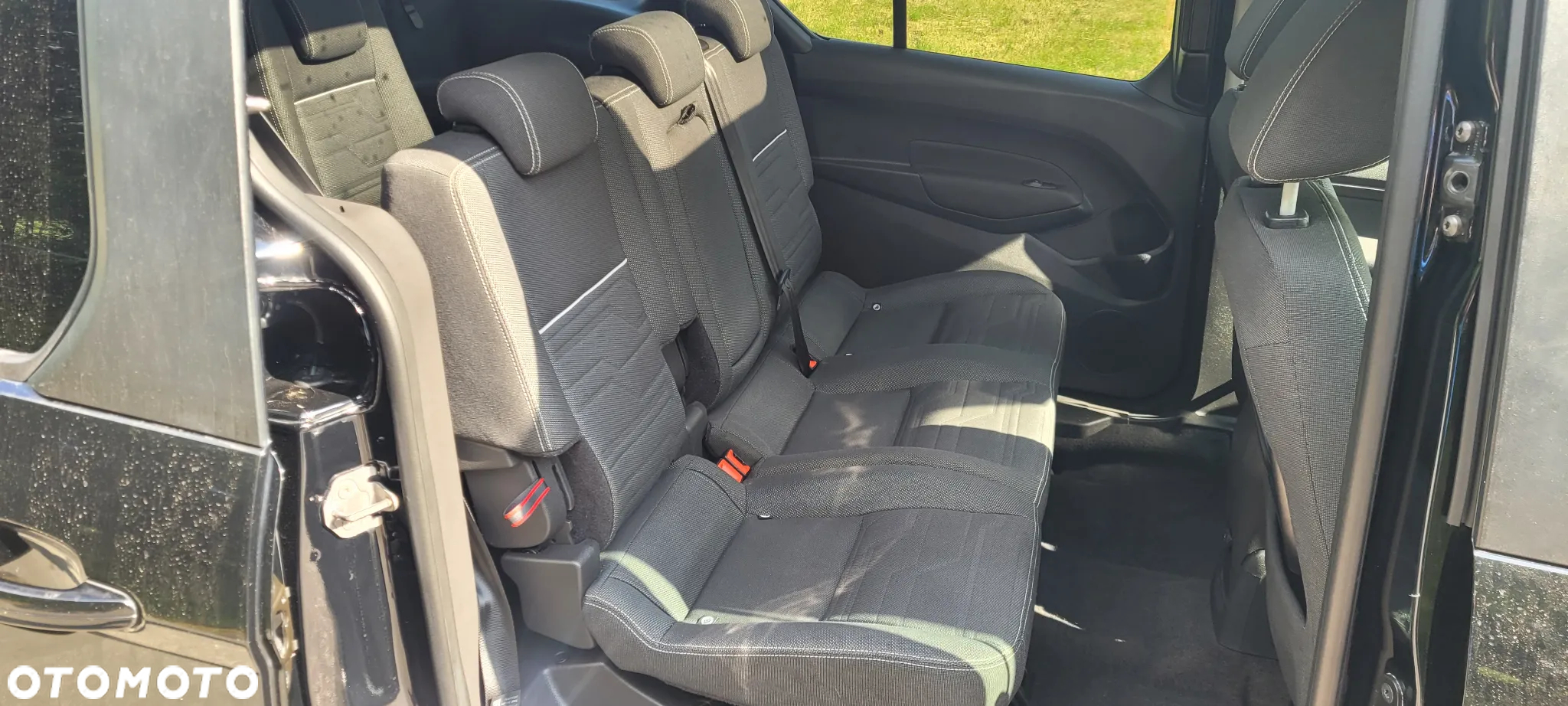 Ford Tourneo Connect Grand - 10