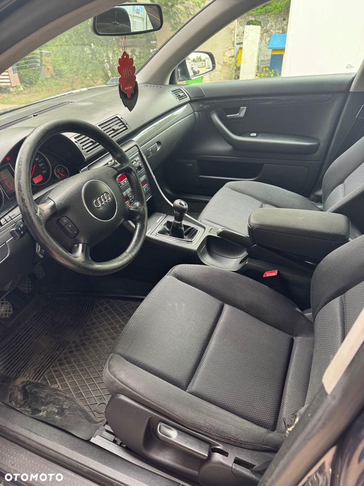 Audi A4 Avant - 12