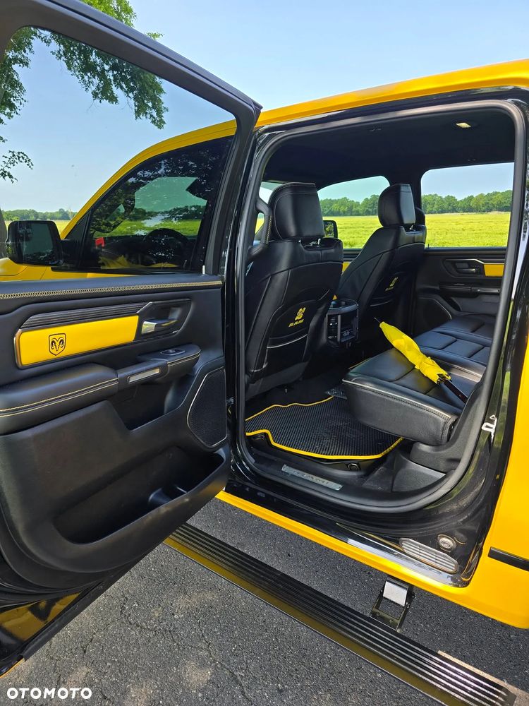 RAM 1500 Crew Cab Shortbed Limited - 5