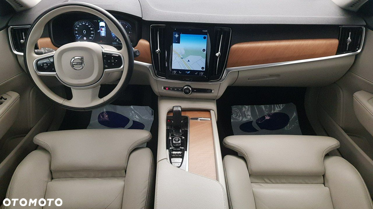 Volvo V90 - 19