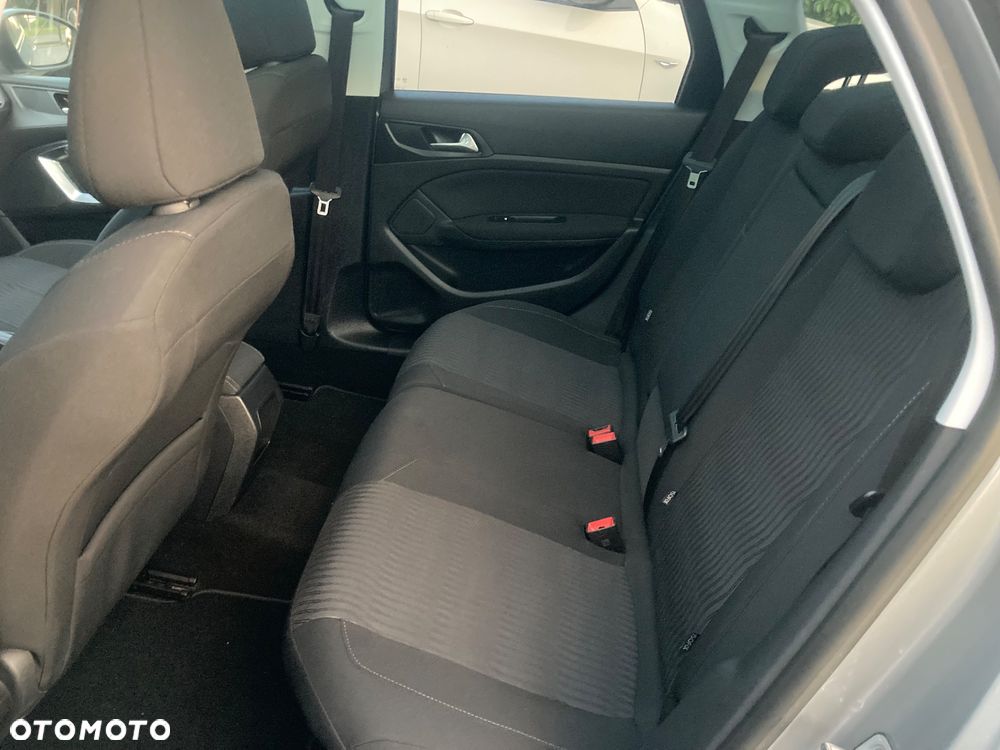 Peugeot 308 1.6 BlueHDi Active S&S - 9