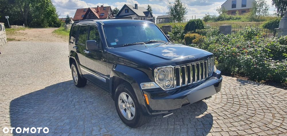 Jeep Liberty - 2
