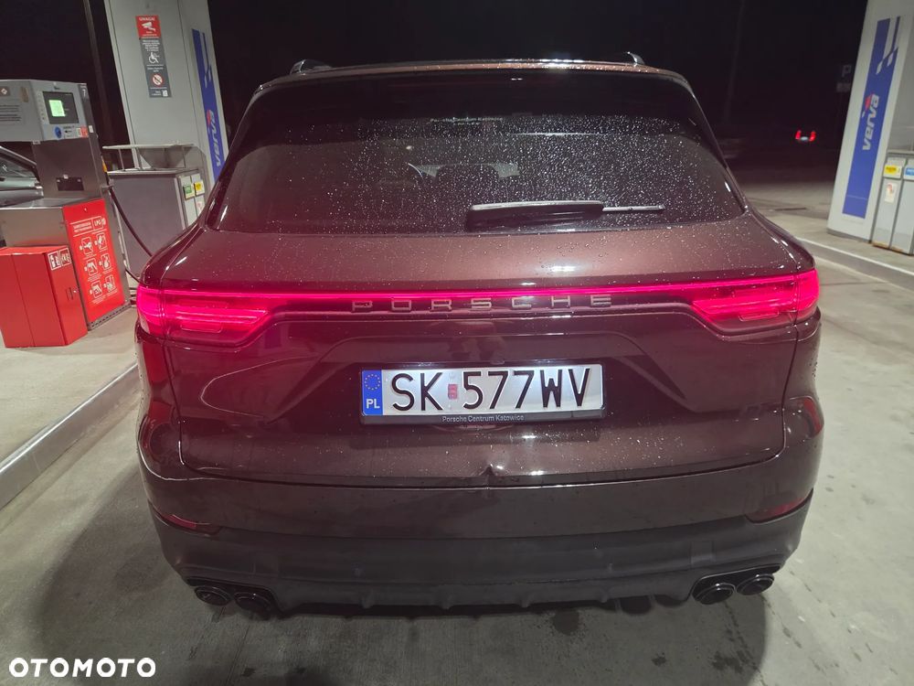 Porsche Cayenne Platinum Edition - 8