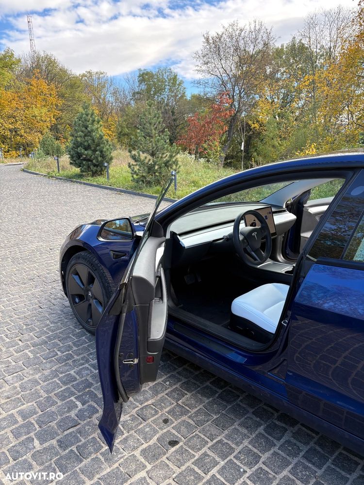 Tesla Model 3 Standard - 7