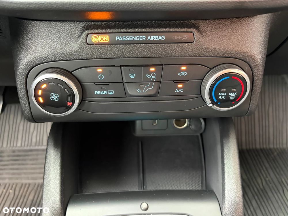 Ford Focus 1.5 EcoBlue Trend - 19