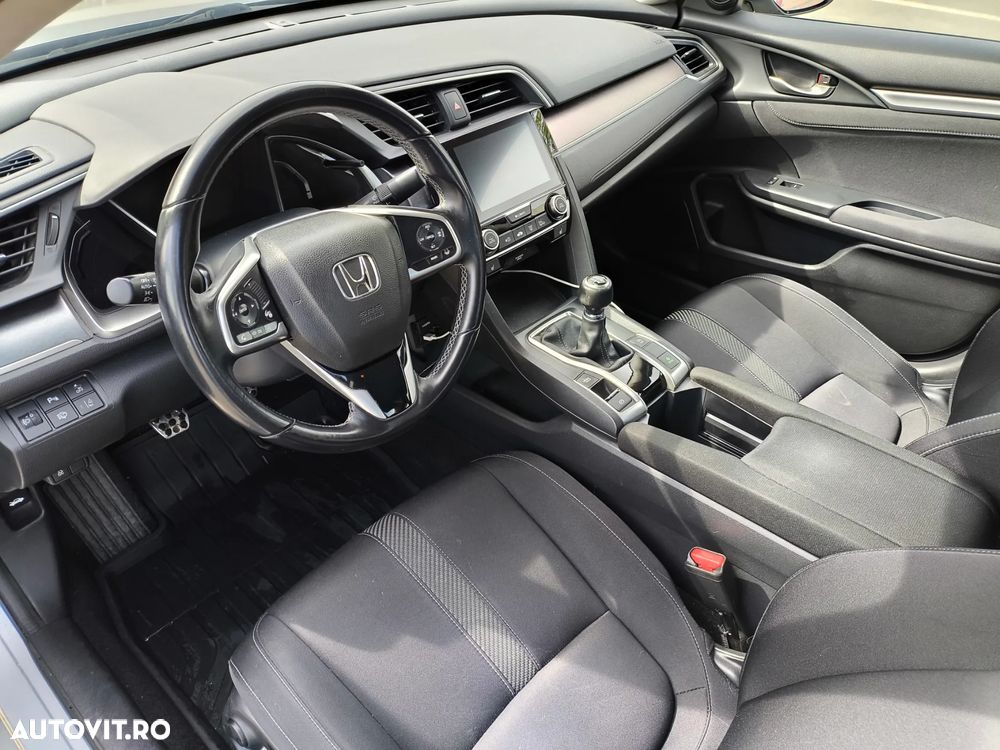 Honda Civic 1.5 VTEC Turbo Elegance Navi - 8