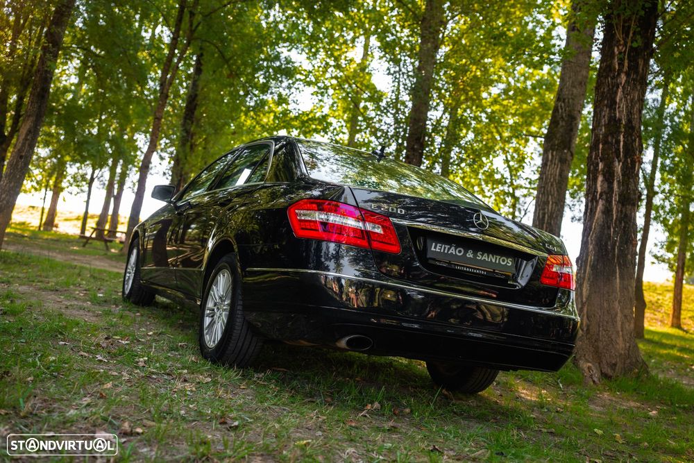 Mercedes-Benz E 200 CGi Elegance BE 165g - 33