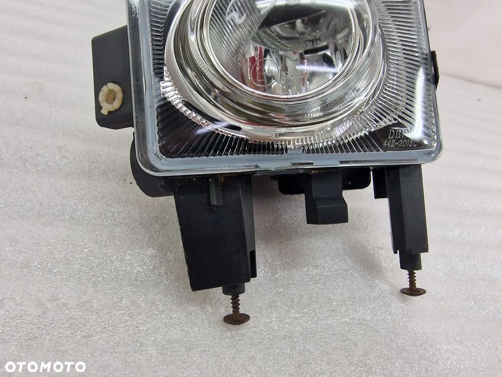 OPEL ASTRA H , ZAFIRA B 04- LEWY HALOGEN , NR AUKCJI H239 - 2