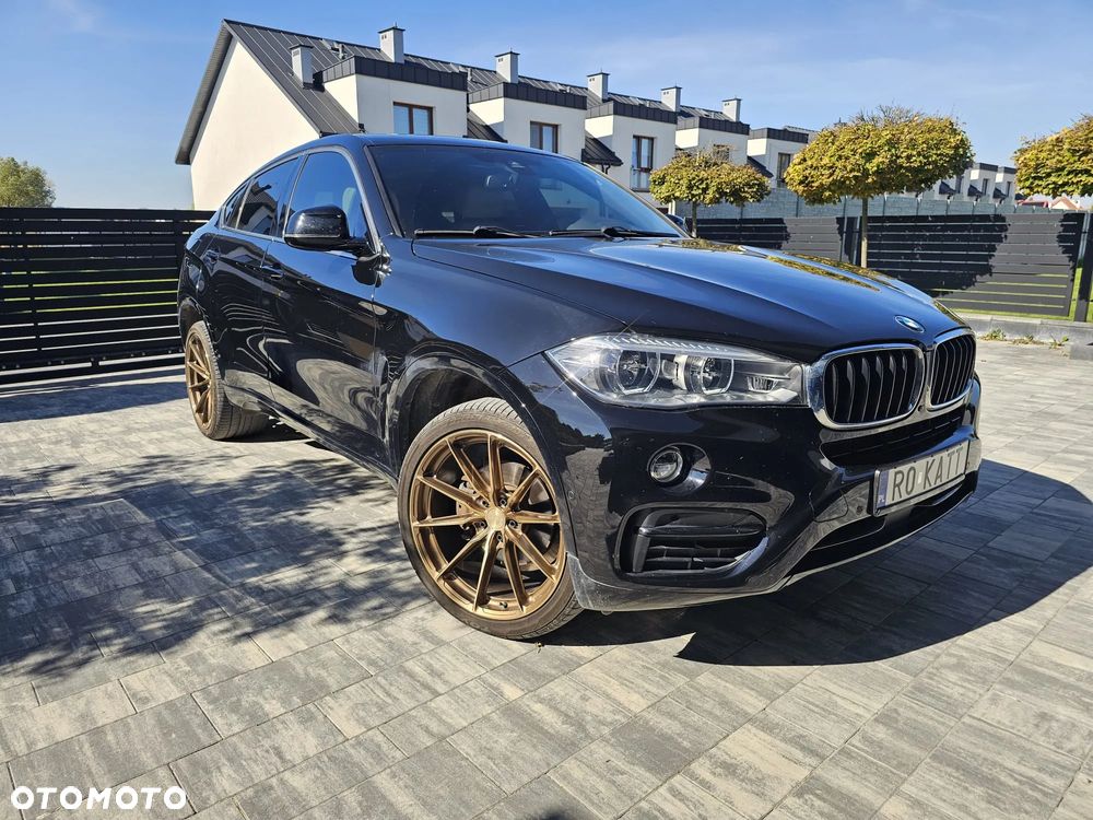 BMW X6 - 12